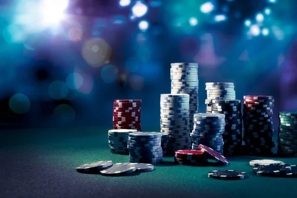 Dealer spinning the roulette wheel
